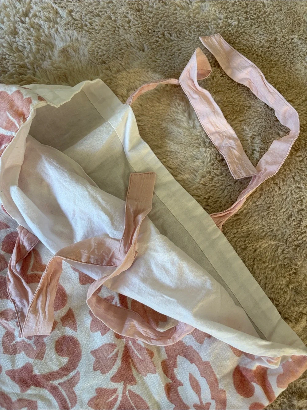 Pottery Barn Ana Medallion linen cotton  Sham standard Blush